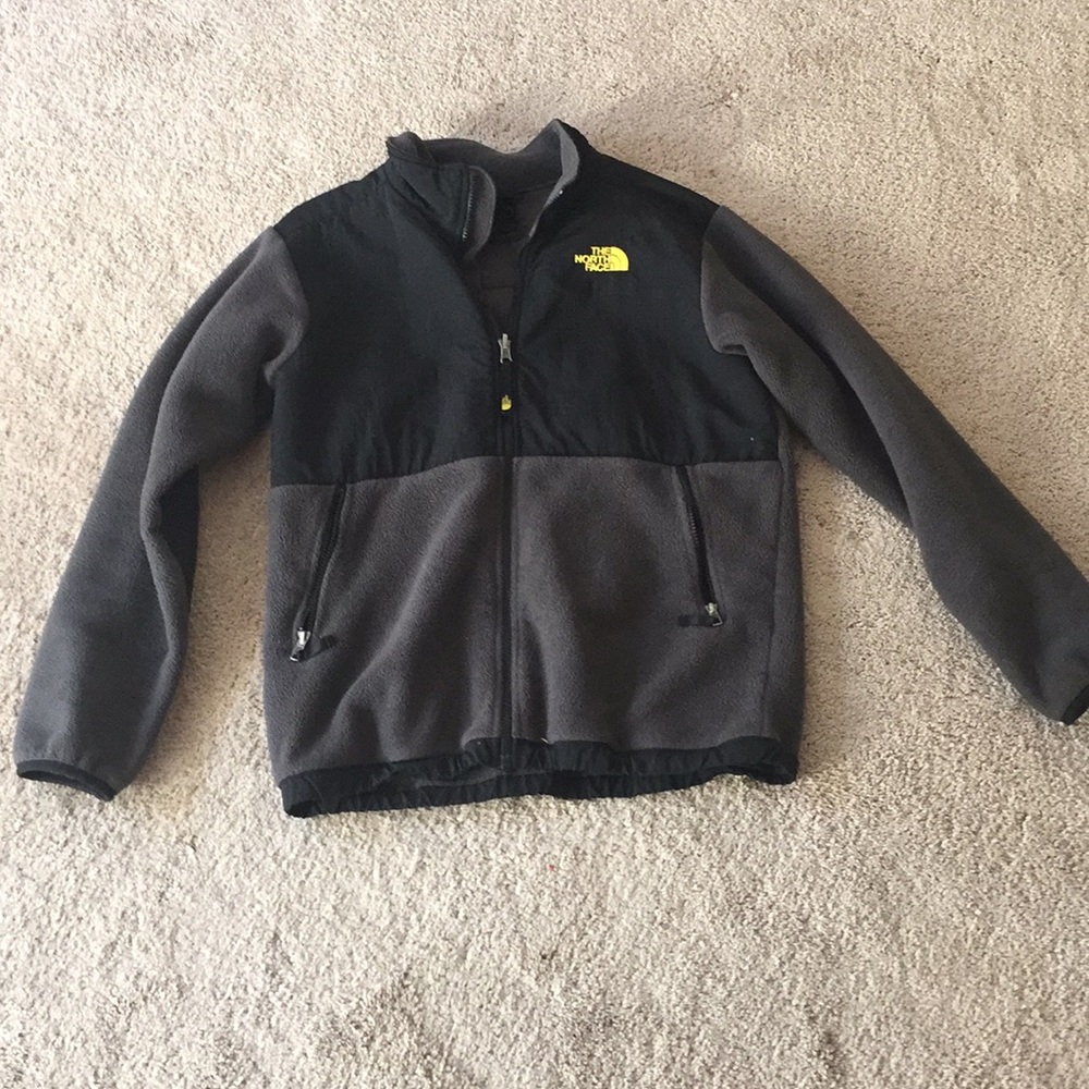 Boys gray north face jacket